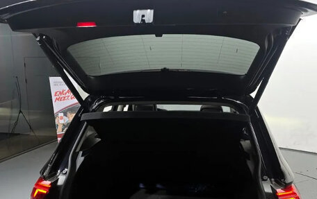 Volkswagen Tiguan II, 2022 год, 4 240 000 рублей, 18 фотография