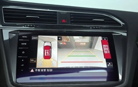 Volkswagen Tiguan II, 2022 год, 4 240 000 рублей, 12 фотография