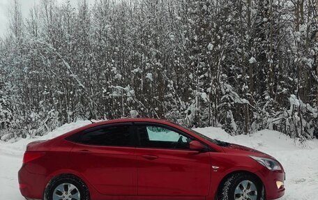 Hyundai Solaris II рестайлинг, 2015 год, 1 100 000 рублей, 6 фотография