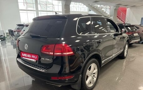 Volkswagen Touareg III, 2012 год, 2 300 000 рублей, 6 фотография