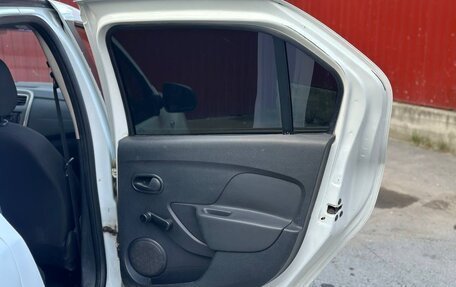 Renault Logan II, 2020 год, 475 000 рублей, 18 фотография