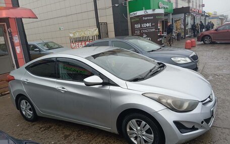 Hyundai Elantra V, 2014 год, 890 000 рублей, 2 фотография