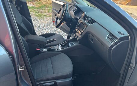 Skoda Octavia, 2015 год, 1 330 000 рублей, 14 фотография