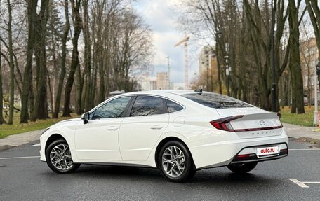 Hyundai Sonata VIII, 2020 год, 1 800 000 рублей, 8 фотография