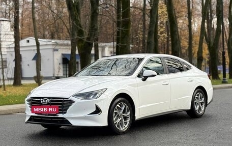 Hyundai Sonata VIII, 2020 год, 1 800 000 рублей, 5 фотография