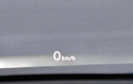 Volkswagen Tiguan II, 2022 год, 4 900 000 рублей, 15 фотография