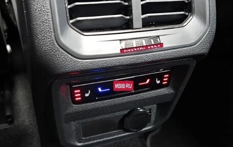 Volkswagen Tiguan II, 2022 год, 4 900 000 рублей, 17 фотография