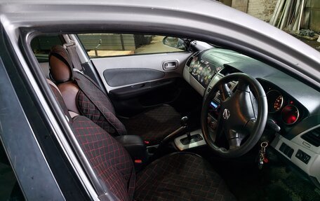 Nissan Wingroad III, 2003 год, 340 000 рублей, 5 фотография