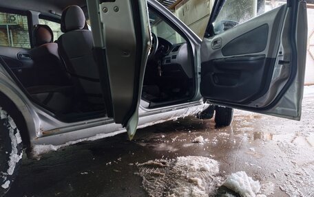 Nissan Wingroad III, 2003 год, 340 000 рублей, 4 фотография