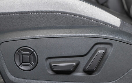 Audi Q3, 2025 год, 5 000 000 рублей, 16 фотография