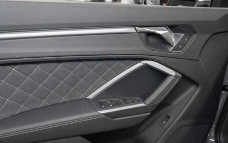 Audi Q3, 2025 год, 5 000 000 рублей, 15 фотография