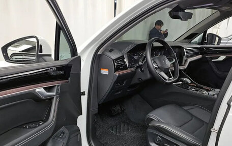 Volkswagen Touareg III, 2025 год, 12 080 000 рублей, 8 фотография