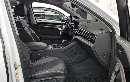 Volkswagen Touareg III, 2025 год, 12 080 000 рублей, 9 фотография