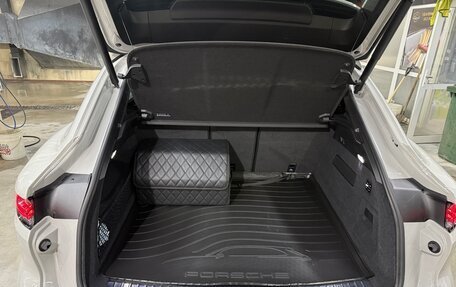 Porsche Cayenne III, 2025 год, 24 000 000 рублей, 21 фотография