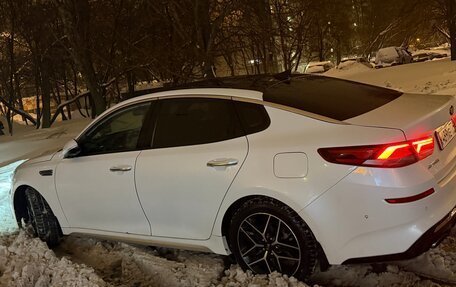 KIA Optima IV, 2018 год, 1 900 000 рублей, 13 фотография