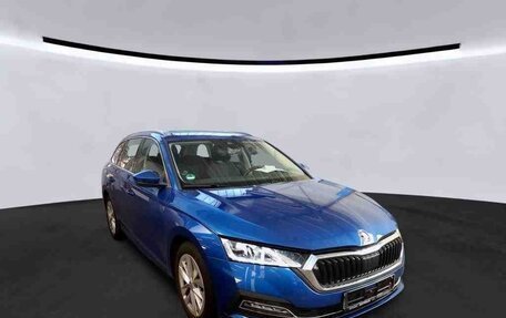 Skoda Octavia IV, 2022 год, 2 225 000 рублей, 3 фотография