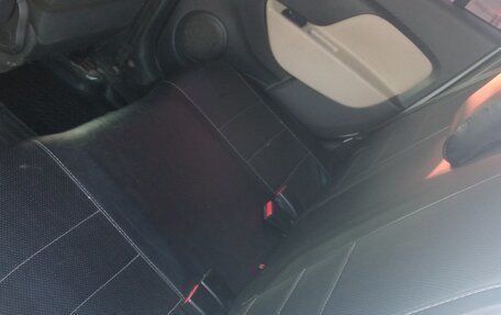 Renault Logan II, 2014 год, 700 000 рублей, 13 фотография