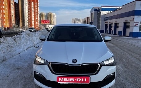 Skoda Rapid II, 2020 год, 1 590 000 рублей, 2 фотография
