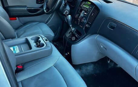 Hyundai Grand Starex Grand Starex I рестайлинг 2, 2011 год, 1 250 000 рублей, 8 фотография