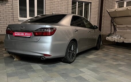 Toyota Camry, 2017 год, 2 355 000 рублей, 5 фотография