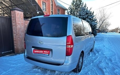 Hyundai Grand Starex Grand Starex I рестайлинг 2, 2011 год, 1 250 000 рублей, 5 фотография