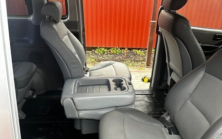 Hyundai Grand Starex Grand Starex I рестайлинг 2, 2011 год, 1 250 000 рублей, 12 фотография