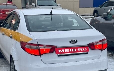 KIA Rio III рестайлинг, 2014 год, 550 000 рублей, 2 фотография