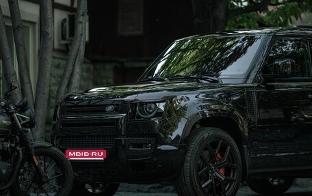 Land Rover Defender II, 2023 год, 14 500 000 рублей, 3 фотография