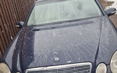 Mercedes-Benz E-Класс, 2003 год, 650 000 рублей, 1 фотография