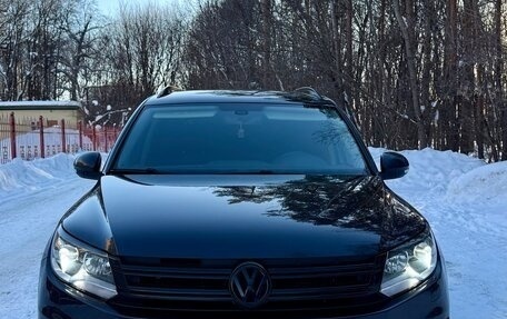 Volkswagen Tiguan I, 2016 год, 1 920 000 рублей, 1 фотография