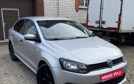 Volkswagen Polo VI (EU Market), 2011 год, 599 000 рублей, 1 фотография