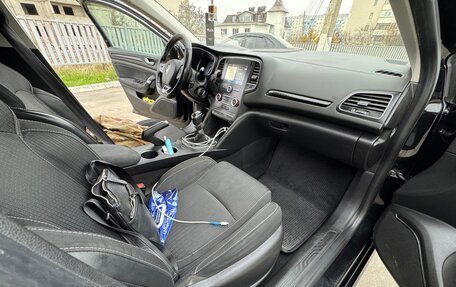 Renault Megane IV, 2016 год, 1 320 000 рублей, 10 фотография