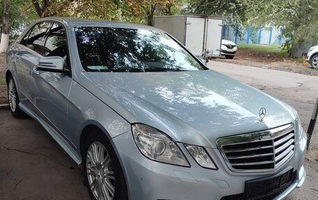 Mercedes-Benz E-Класс, 2012 год, 1 520 000 рублей, 3 фотография