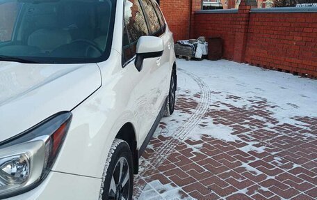 Subaru Forester, 2016 год, 1 850 000 рублей, 2 фотография