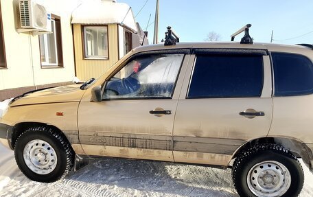 Chevrolet Niva I рестайлинг, 2004 год, 350 000 рублей, 5 фотография