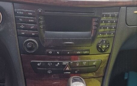 Mercedes-Benz E-Класс, 2003 год, 650 000 рублей, 8 фотография