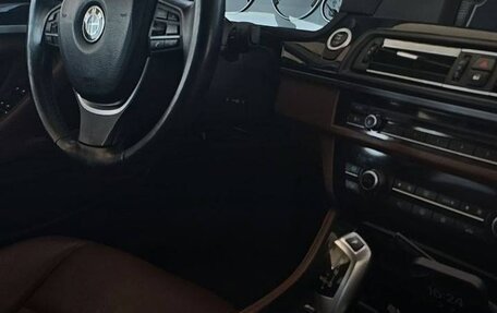 BMW 5 серия, 2011 год, 1 700 000 рублей, 3 фотография