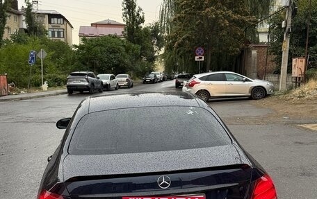 Mercedes-Benz E-Класс, 2019 год, 3 000 000 рублей, 2 фотография