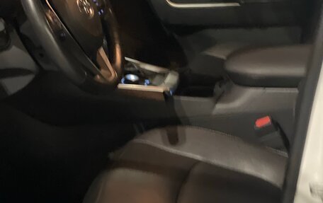 Toyota RAV4, 2019 год, 3 500 000 рублей, 8 фотография