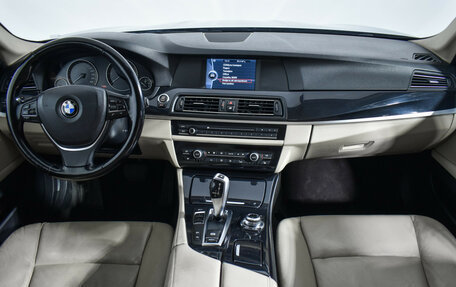 BMW 5 серия, 2012 год, 1 800 000 рублей, 14 фотография