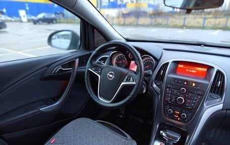 Opel Astra J, 2013 год, 550 000 рублей, 10 фотография