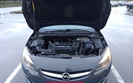 Opel Astra J, 2013 год, 550 000 рублей, 18 фотография