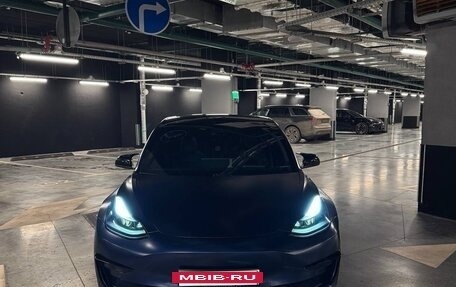 Tesla Model 3 I, 2021 год, 3 050 000 рублей, 2 фотография