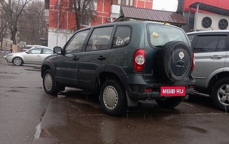 Chevrolet Niva I рестайлинг, 2009 год, 300 000 рублей, 7 фотография