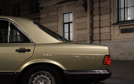 Mercedes-Benz S-Класс, 1984 год, 1 800 000 рублей, 13 фотография