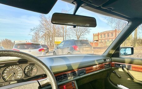 Mercedes-Benz S-Класс, 1984 год, 1 800 000 рублей, 15 фотография
