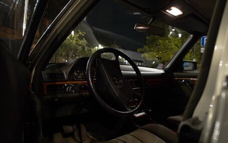 Mercedes-Benz S-Класс, 1984 год, 1 800 000 рублей, 14 фотография