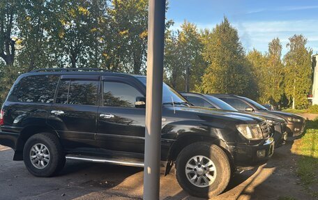 Toyota Land Cruiser 100 рестайлинг 2, 2005 год, 2 250 000 рублей, 2 фотография