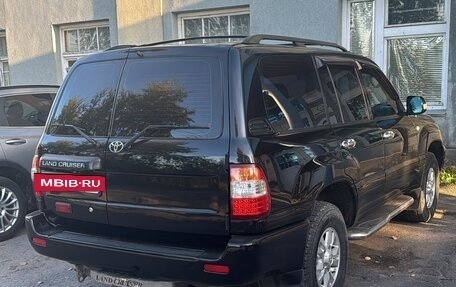 Toyota Land Cruiser 100 рестайлинг 2, 2005 год, 2 250 000 рублей, 4 фотография