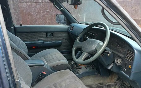 Toyota Hilux Surf III рестайлинг, 1993 год, 500 000 рублей, 6 фотография